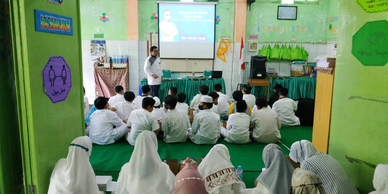 Motivasi dan Doa Bersama Siswa Siswi Kelas 6 SDI Surya Buana Bersama Kak Acun dan Kak Hasan, 1 April 2022