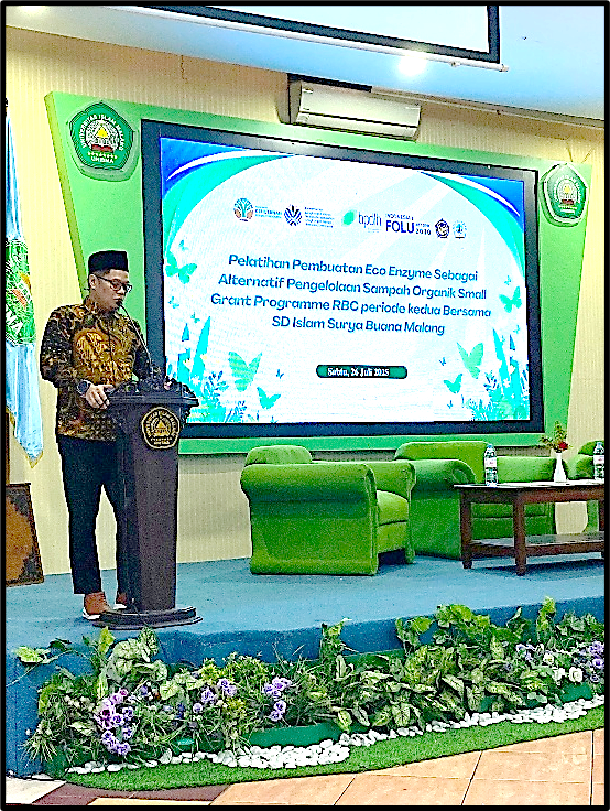 SDI Surya Buana Gelar Pelatihan Pembuatan Eco Enzyme Sebagai Alternatif Pengelolaan Sampah Organik Untuk Sekolah Adiwiyata di Kota Malang